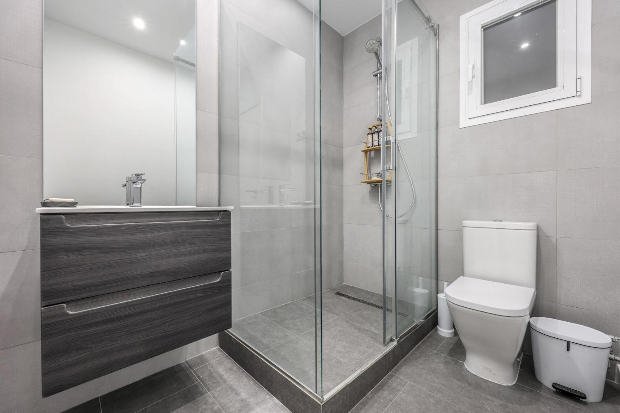 Be Coliving Madrid Centro Hotel ภายนอก รูปภาพ