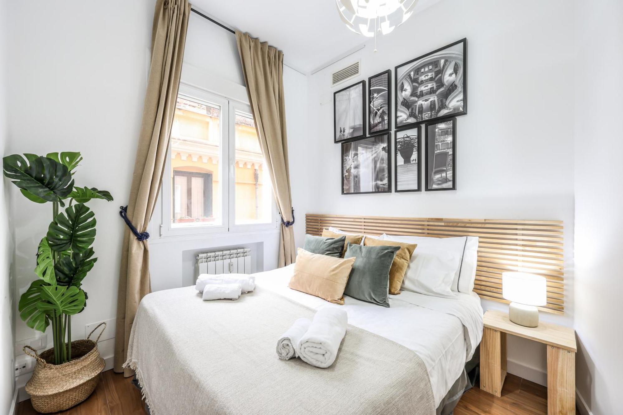 Be Coliving Madrid Centro Hotel ภายนอก รูปภาพ