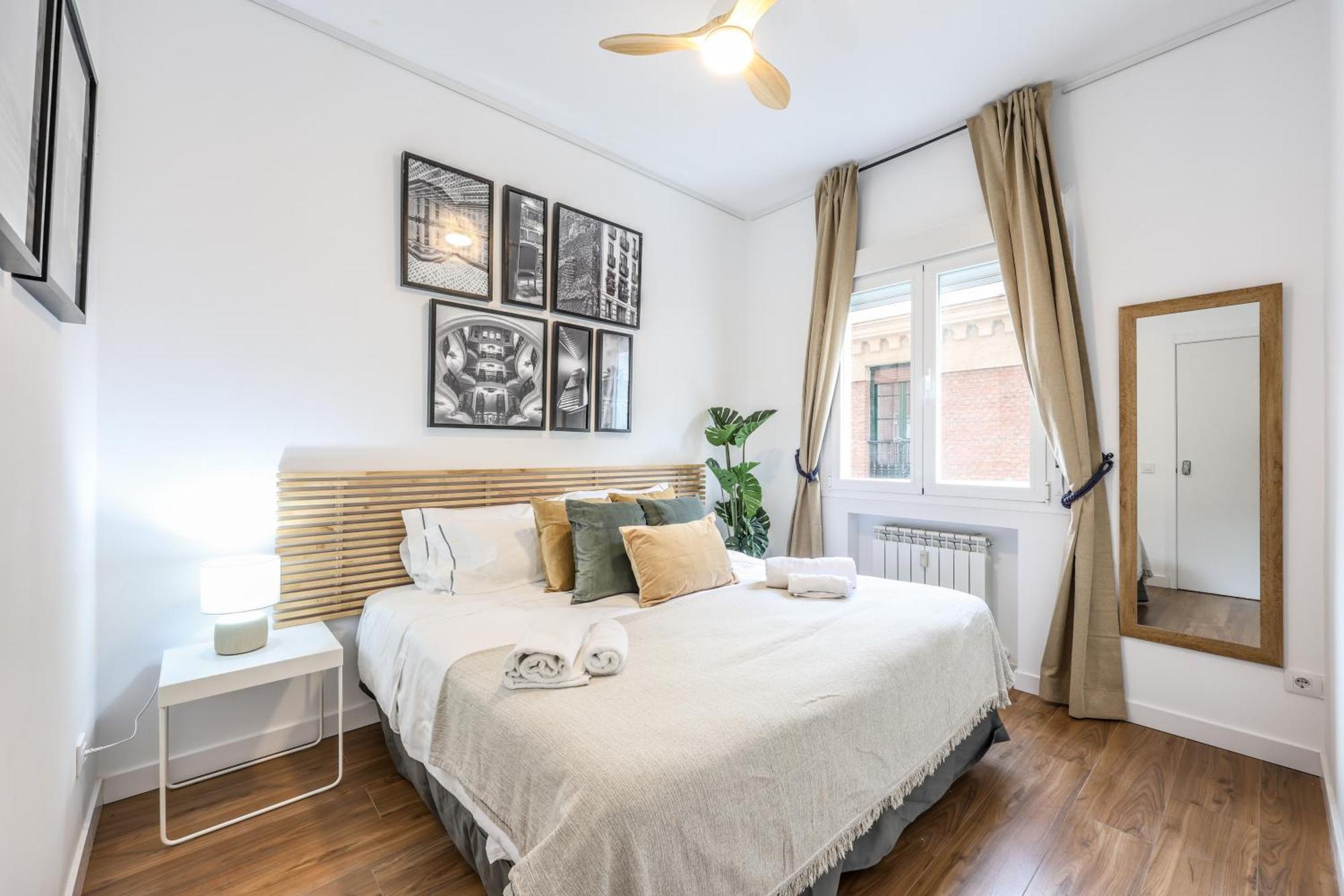 Be Coliving Madrid Centro Hotel ภายนอก รูปภาพ