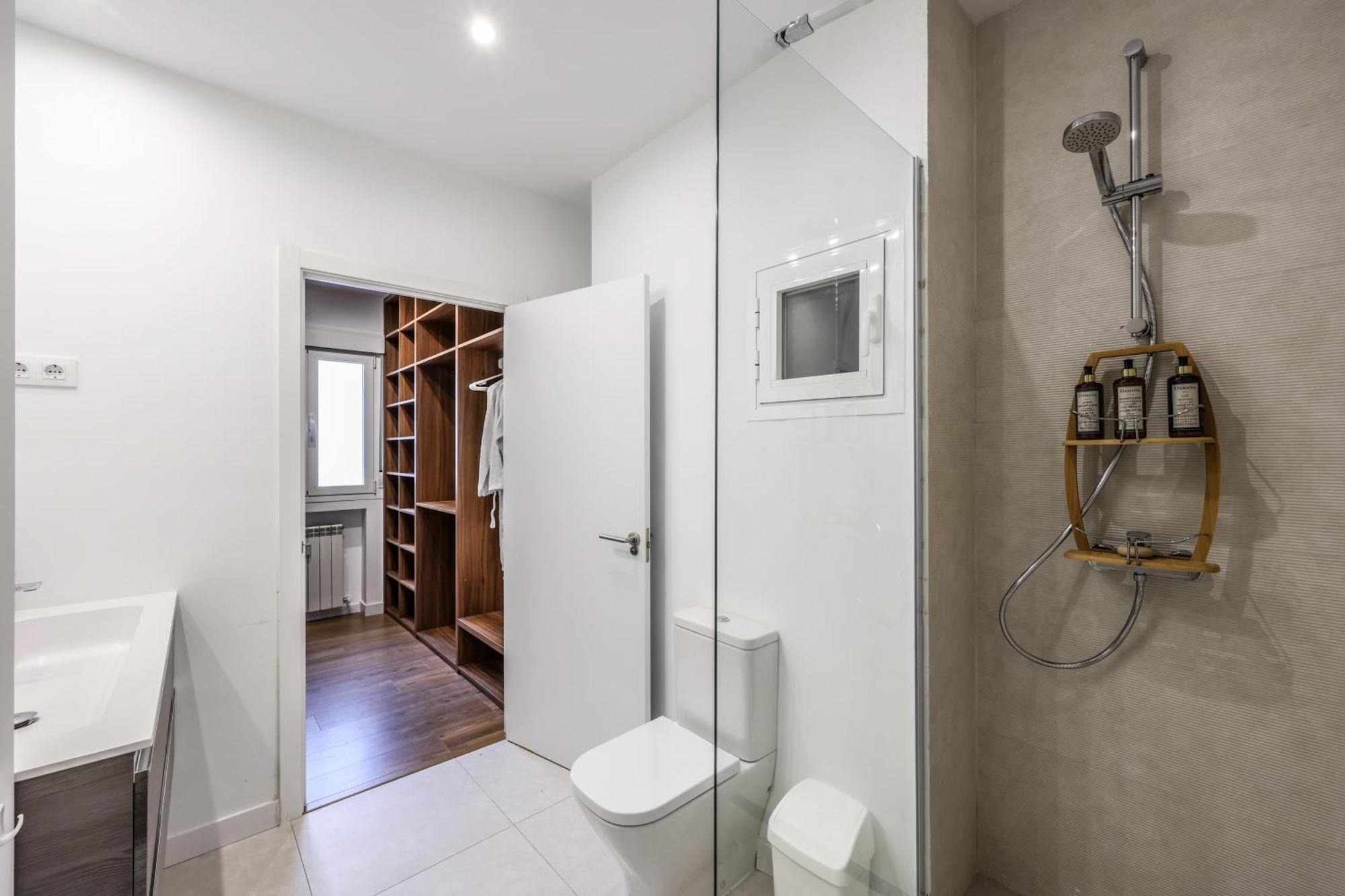 Be Coliving Madrid Centro Hotel ภายนอก รูปภาพ